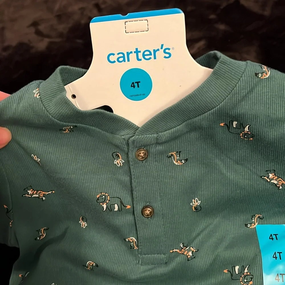 Carter's 2 pc Shirt and Shorts Set. Toddler Boys 4T